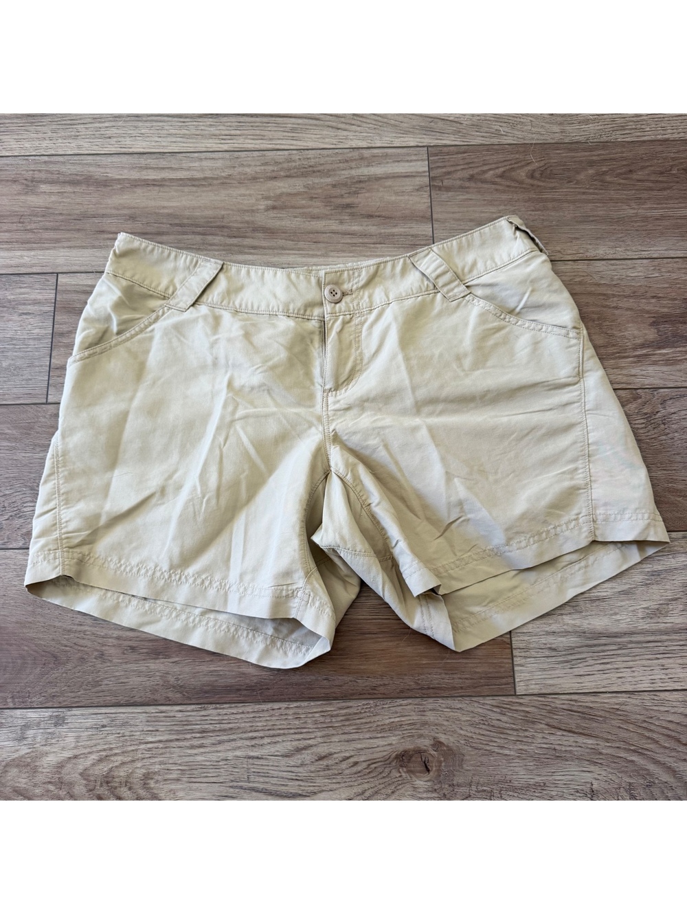 Columbia Women PFG Backcast Shorts Khaki Tan Size Large